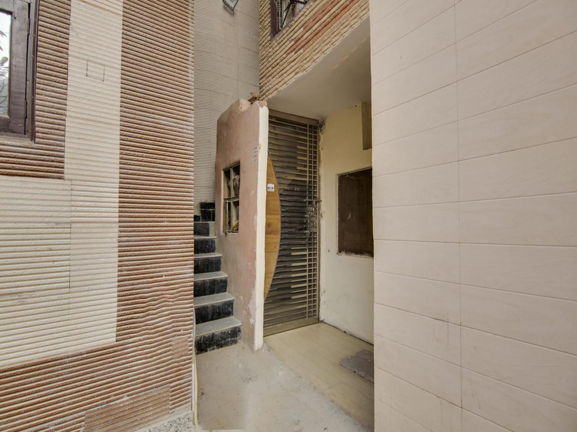 Hotel O Ar Residency Delhi  Dış mekan fotoğraf